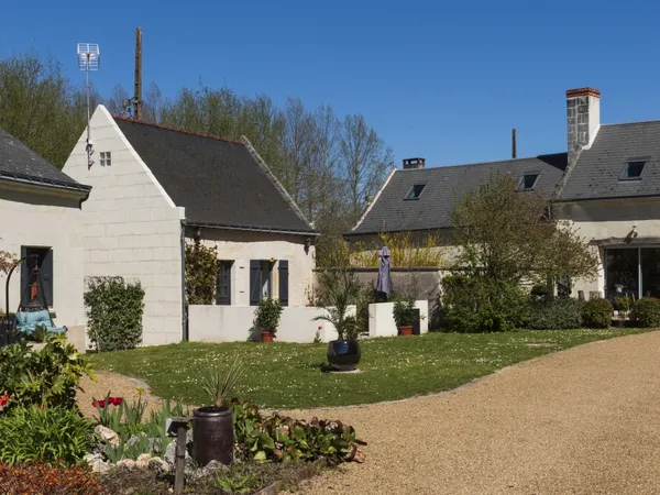 Maison 10 pièces 332 m² 