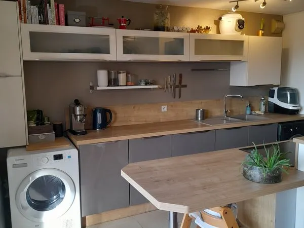 Appartement à Lille Saint Maurice Pellevoisin Type 3 61,5 m² + BALCON 4,3 m²+ PARKING SOUS-SOL 