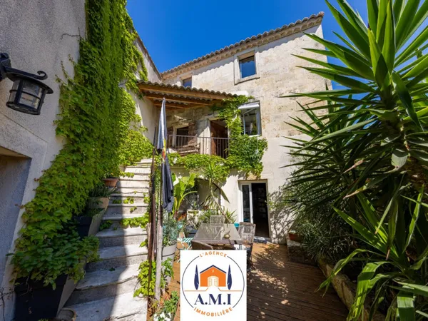 Maison 8 pièces 160 m² 
