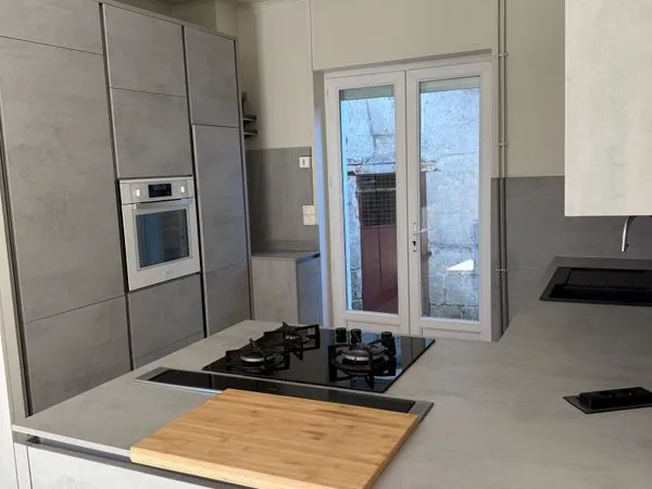 Angoulême - Pied plateau- agréable maison climatisée avec cour 