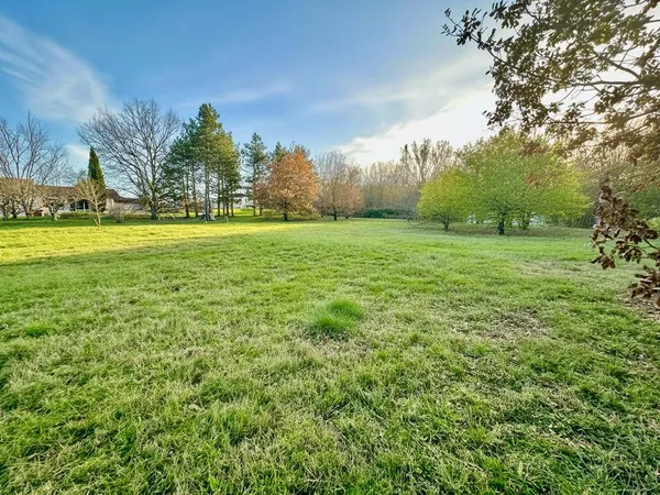 Terrain 1260 m² 