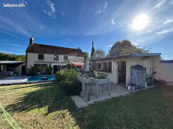 Maison 8 pièces 210 m² 