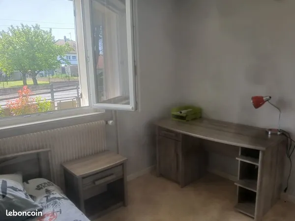Chambre meublée 