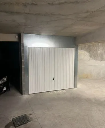 Parking/box 12 m² Saint Sébastien sur Loire 