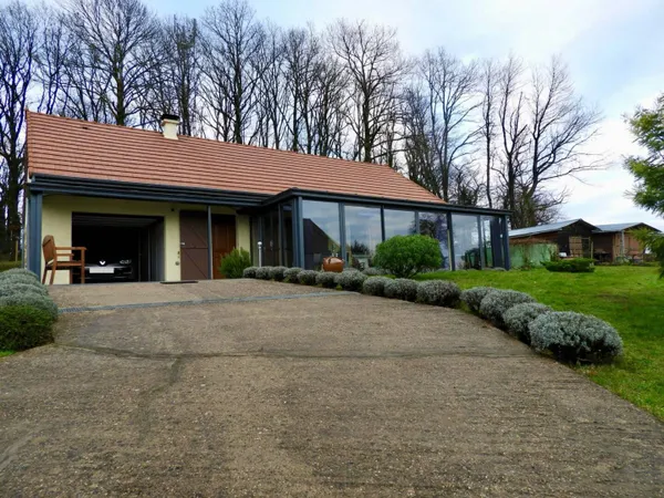 Maison de plain-pied 4 pièces 110 m² 