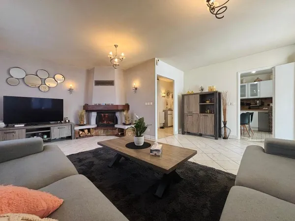 Maison individuelle de 100 m2 sur un terrain de 1150 m2