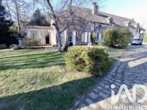 Maison 9 pièces 320 m² 