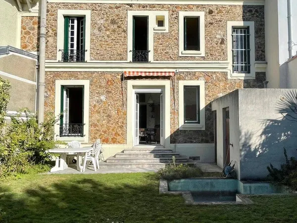 Maison 6 pièces 143 m² 