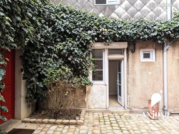 Appartement 1 pièce 14 m² 