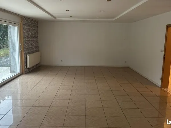 Maison 9 pièces 230 m² 