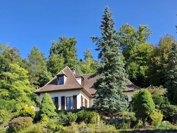 Maison 7 pièces 165 m² 