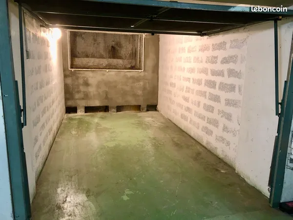 Parking/box 12 m² Le Cannet Mairie 