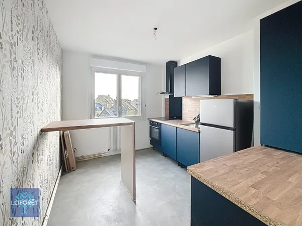 Appartement Fougeres 3 pièce(s) 46.35 m2 