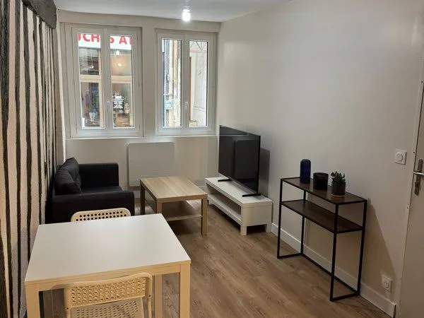 Appartement T2 rénové centre ville Limoges 