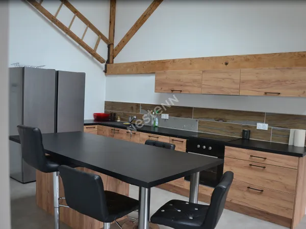 Appartement en Co living 4 grandes chambres privatives proximité centre Yssingeaux 