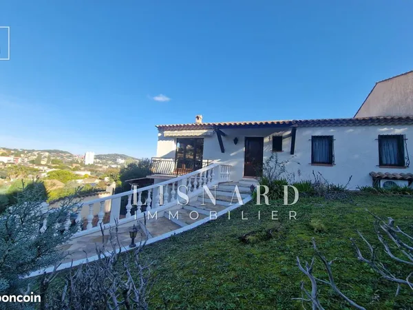 Maison 2 pièces 90 m² 