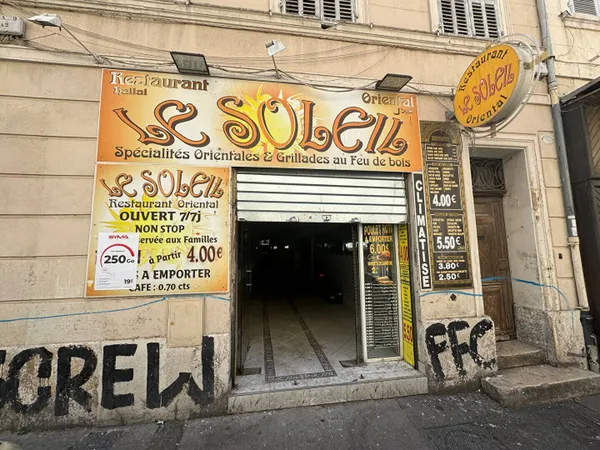 Local commercial 170 m² 