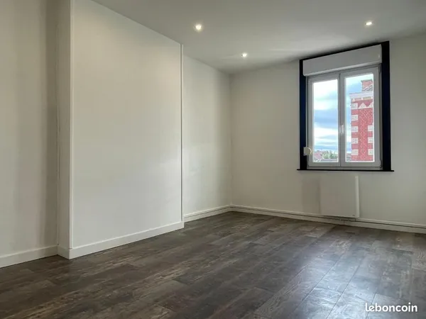 Studio 1 pièce 34 m² 