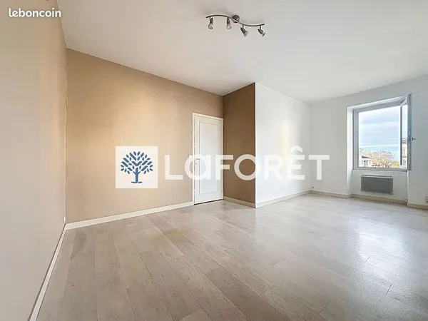 Appartement 2 pièces 60 m² 