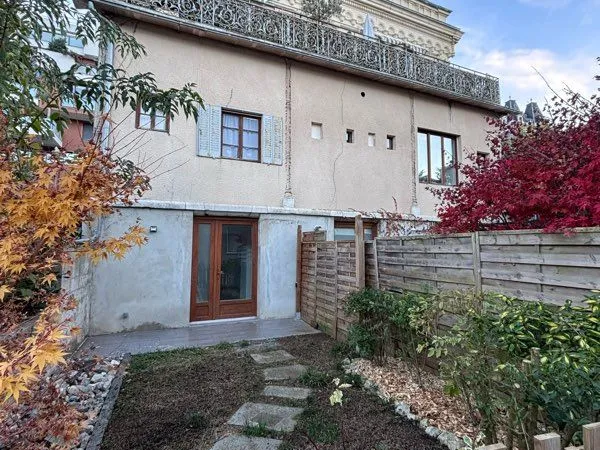 Charmant T2 de 48m² avec jardinet et parking - Quartier calme proche centre et parc de Verdure, 