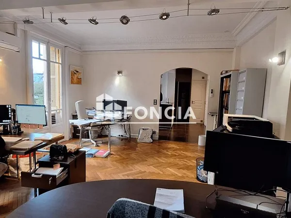 Appartement 4 pièces 97 m² 