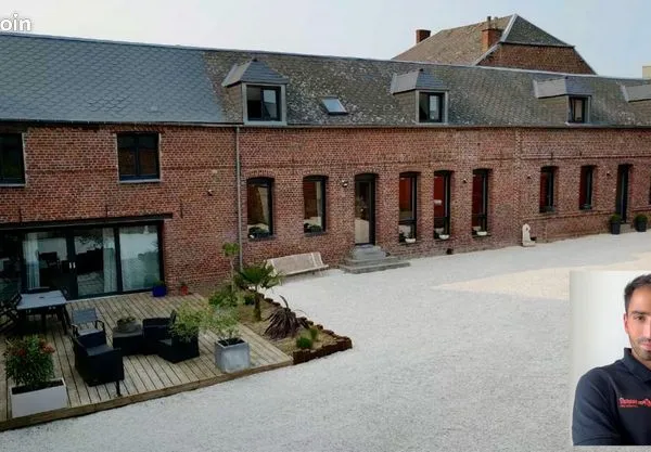 Maison 8 pièces 226 m² 