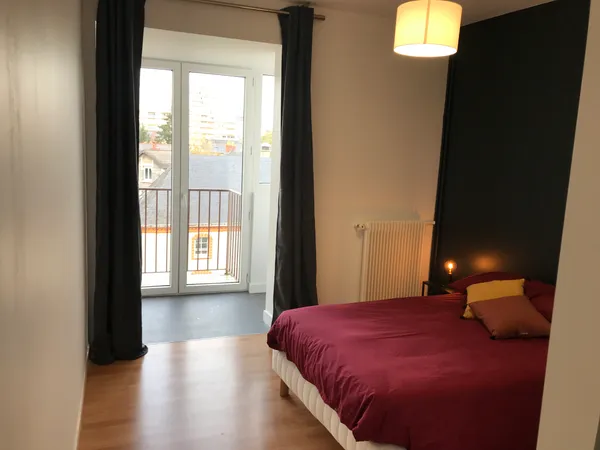 Loue chambre dans appartement 