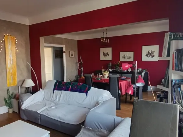 Vend Appartement 130m2 très proche de la gare 