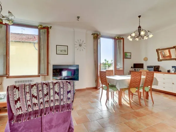 Appartement 3 pièces 83 m² 