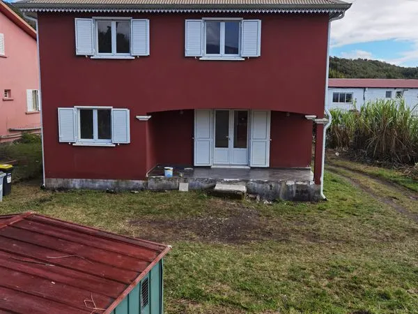 Maison F4 jumelée 