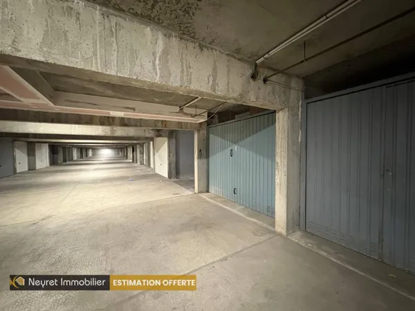Parking 20 m² 