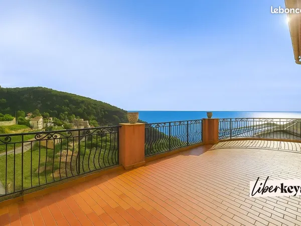 Appartement 4 pièces 118 m² 