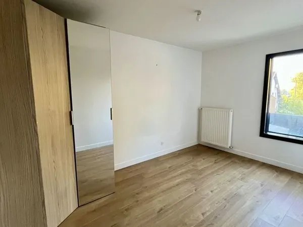 maison 91m2 4 pièces métro Mermoz-Pinel 