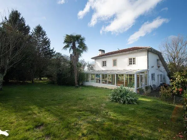 Maison 5 pièces 167 m² 