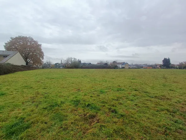 Terrain 150 m² 
