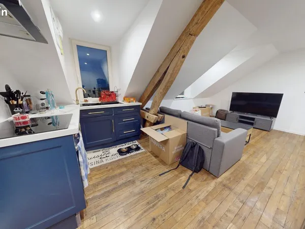 Studio 1 pièce 20 m² 