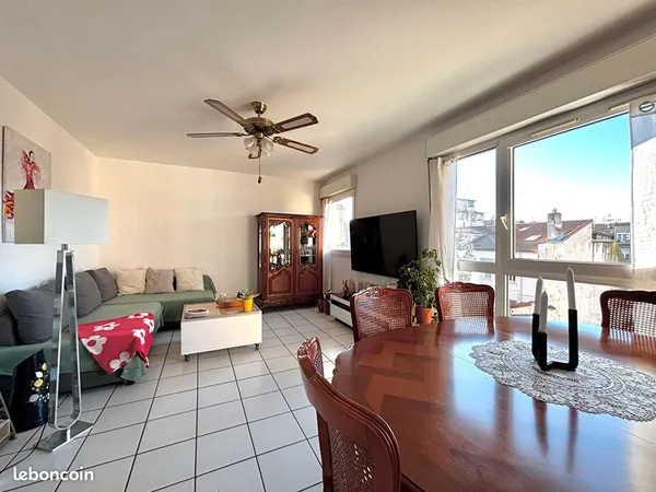 Appartement 4 pièces 79 m² 