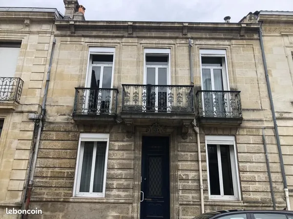 Maison 7 pièces 161 m² 