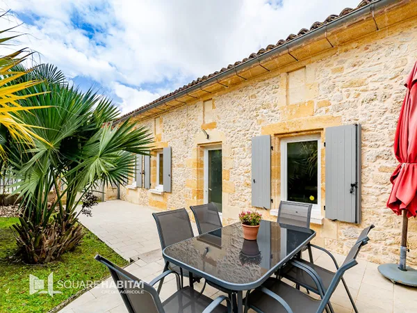 Maison Saint Magne De Castillon 8 pièce(s) 211 m2 