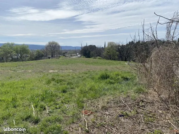 Terrain 495 m² La Brillanne 