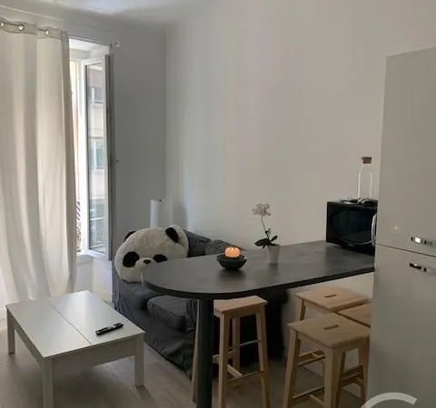 Appartement 2 pièces 31 m² 