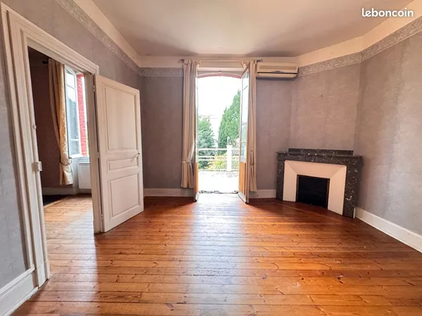 Maison de ville 8 pièces 208 m² 