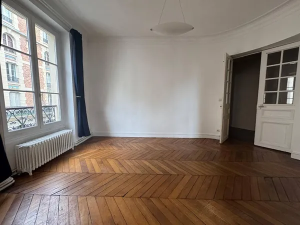 Appartement 4 pièces 79 m² 