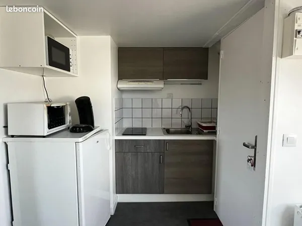 Appartement 1 pièce 18 m² 