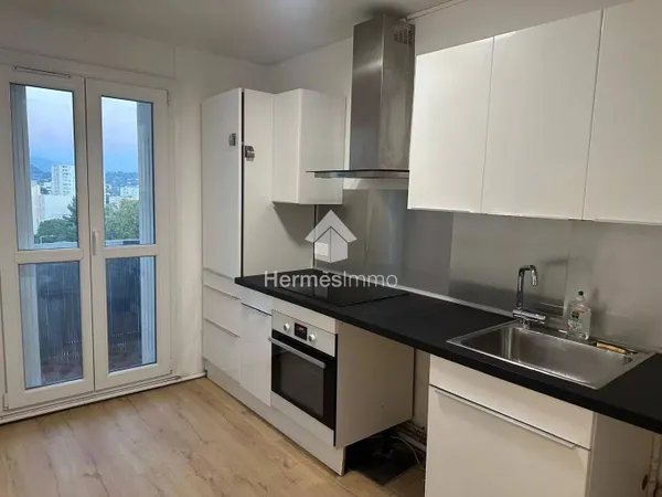 Appartement 4 pièces 73 m² 