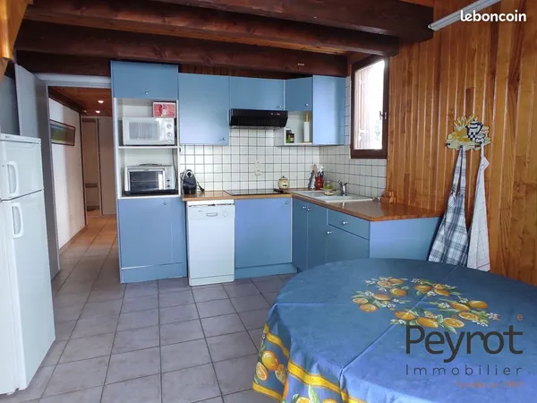 Appartement 3 pièces 28 m² 
