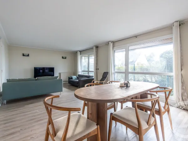 Appartement 4 pièces 81 m² 