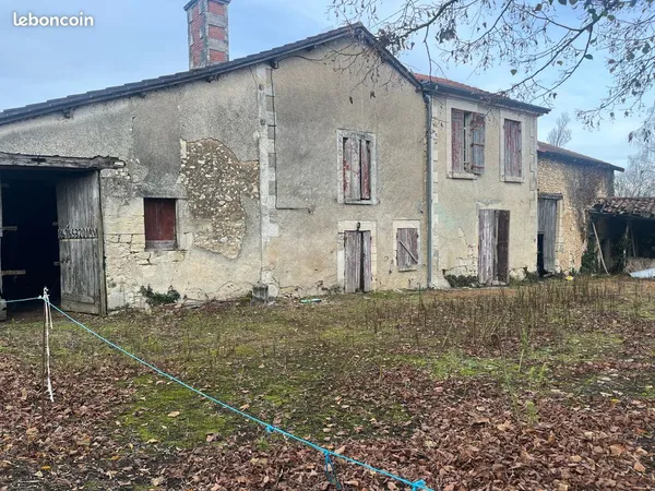 Maison 1 pièce 521 m² 
