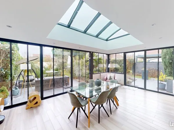 Maison 6 pièces 190 m² 