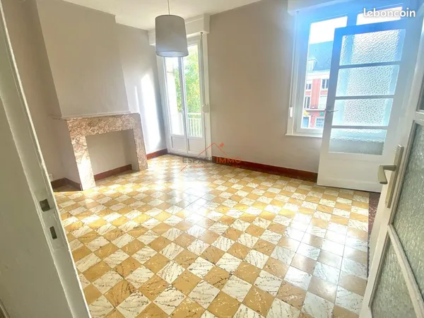 Appartement 4 pièces 60 m² 